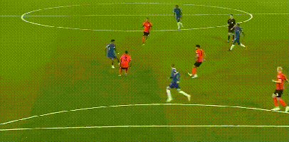 山东泰山达成中国顶级联赛总积分1500分里程碑，为中超首队