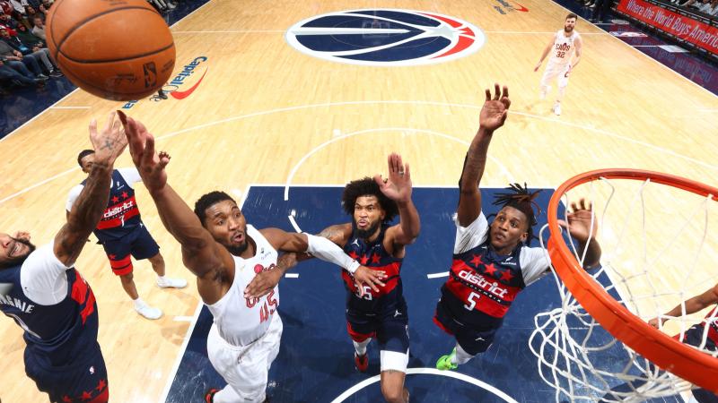 12月6日NBA看点：黄绿大战激情上演，雷霆冲击14连胜